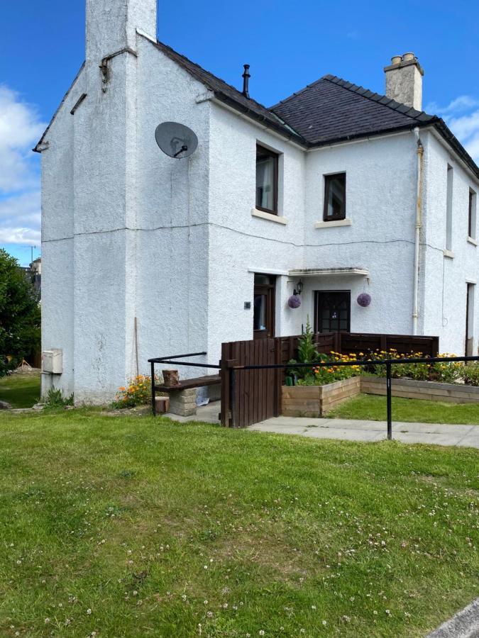 No 5 Newly Refurbished 4 Bedroom House Cononbridge 외부 사진