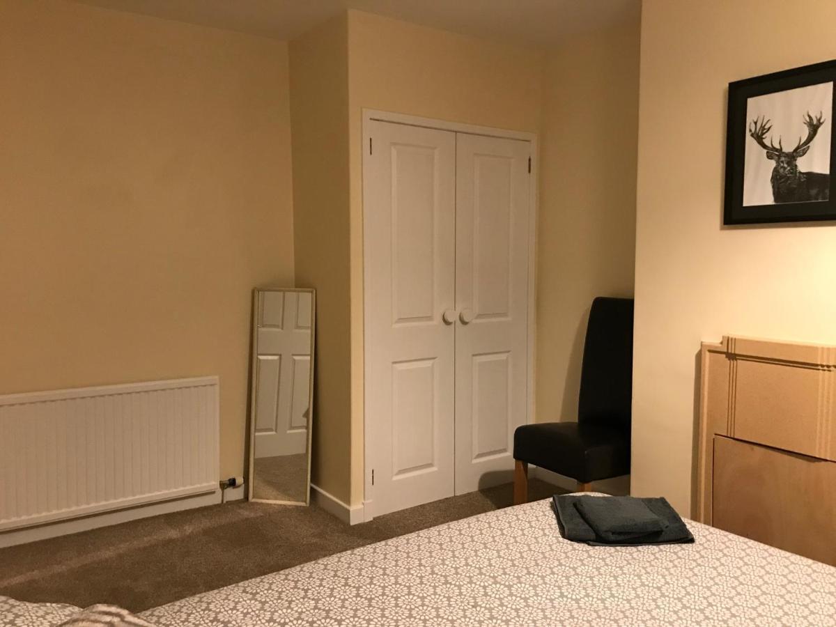 No 5 Newly Refurbished 4 Bedroom House Cononbridge 외부 사진